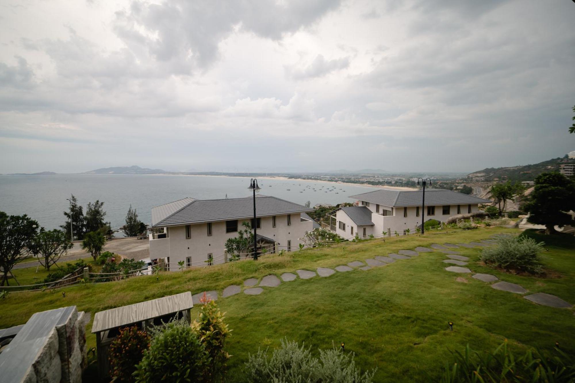 Crown Retreat Quy Nhon Resort Luaran gambar